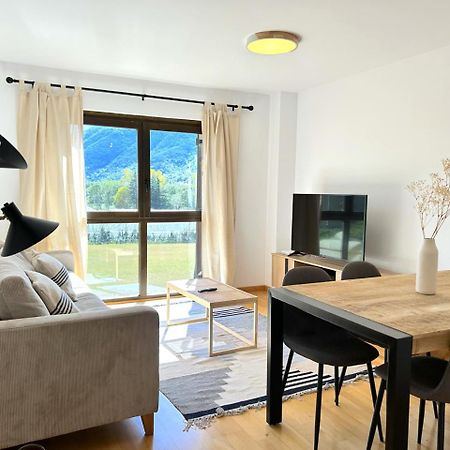 Modern I Familiar Apartament A Esterri D'Aneu By Rural D'Aneu Exteriör bild